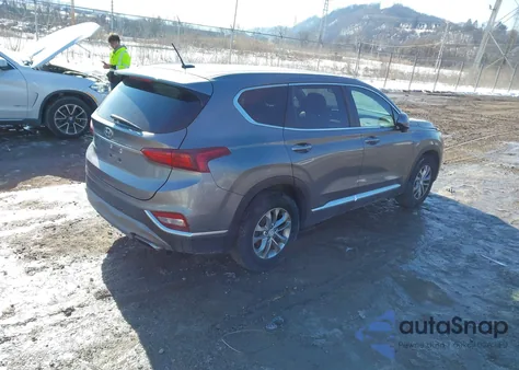 2019 Hyundai Santa Fe Se z USA, uszkodzony, nr VIN 5NMS2CAD8KH107127